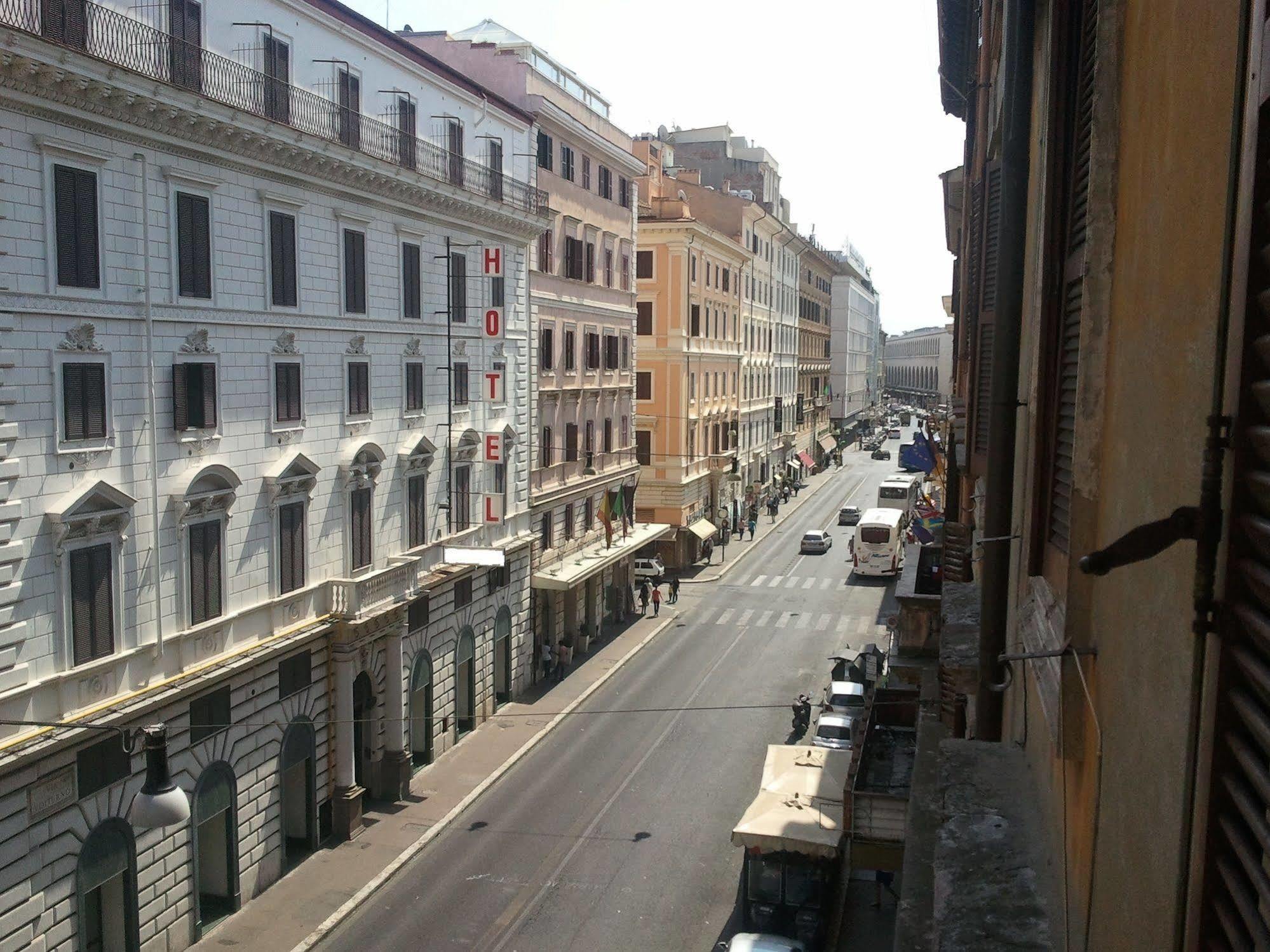 Hotel Cathrine Rome Exterior photo